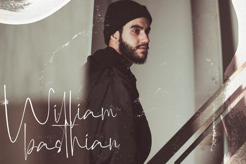 Anjany Sallentiny - Handwritten Font Font StringLabs 