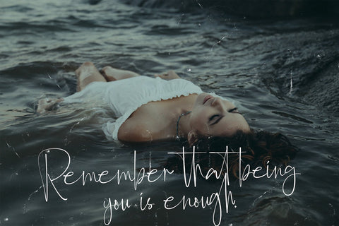 Anjany Sallentiny - Handwritten Font Font StringLabs 