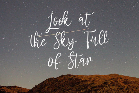 Antemy - Modern Script Font Font StringLabs 