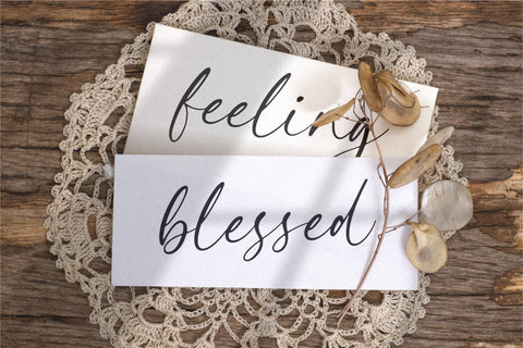 Asterika Handwritten Script Font Font Balpirick 