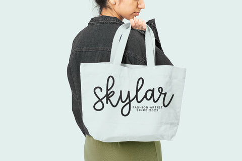 Astrologer - Handwritten Typefaces Font Youngtype 