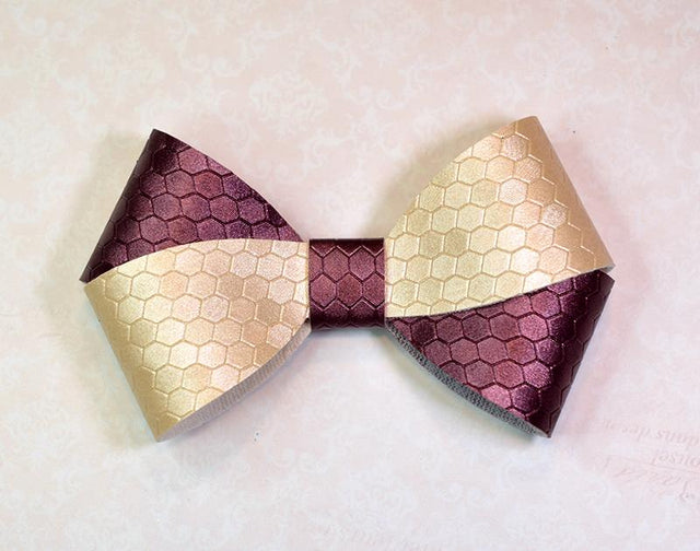 Asymmetrical bow template SVG ArtiCuties 