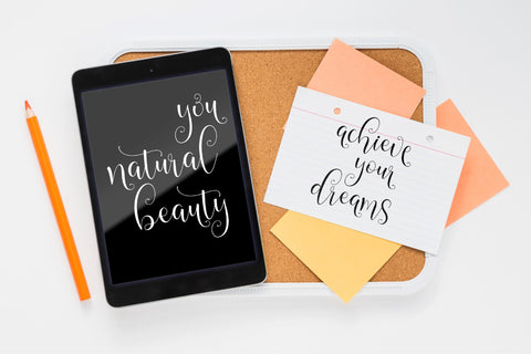 Bakquila Font Anastasia 