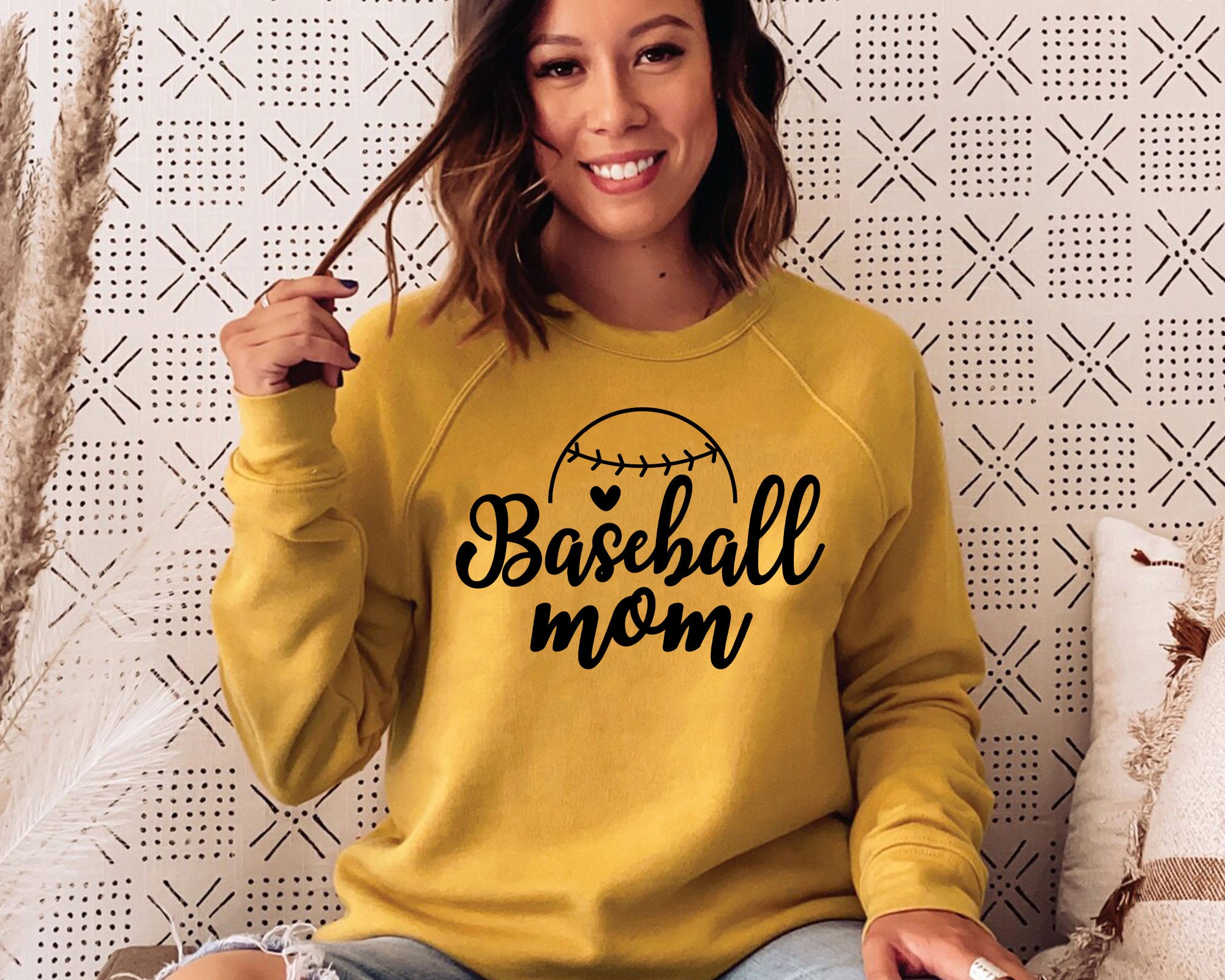 Baseball Mom T-Shirt SVG