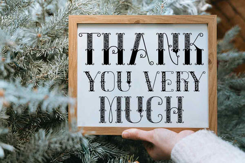 Batick font Font JH-CreativeFont 