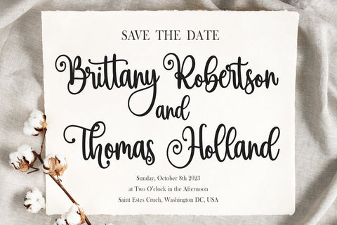 Beauty Christmas Font Mozarella 