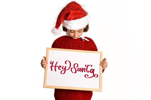 Beauty Christmas Font Sakha Design Studio 