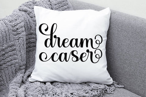 Begallia Script Font mr.johncreative.co 