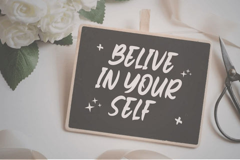 Begat Font twinletter 