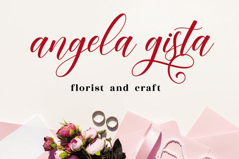 Beloved Christmas Font Mozarella 