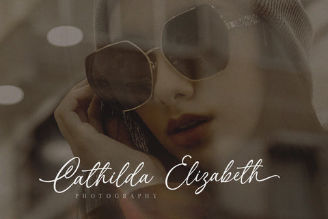 Best Moment - Signature Calligraphy Font Font Subectype Studio 