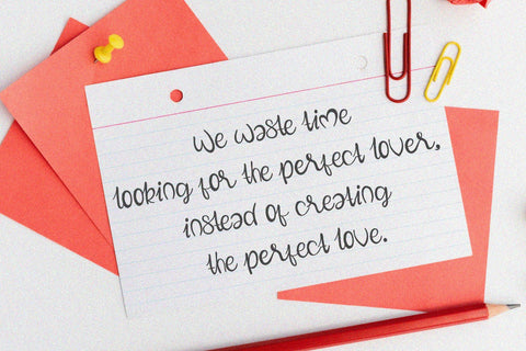 Best Valentine - Handwritten Font Font Alpaprana Studio 