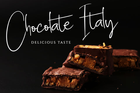 Billie Ashley Font Mozarella 