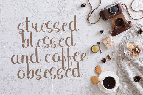 Binttang Selfianto - Modern Script Font Font StringLabs 