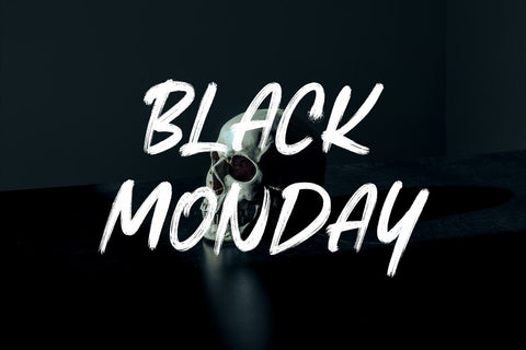 BLACK MONDAY Font Mozarella 