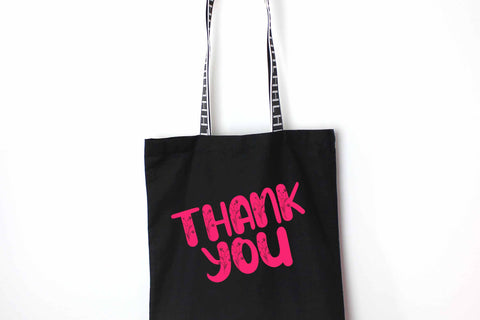 Blooming Flower Font LetterdayStudio 