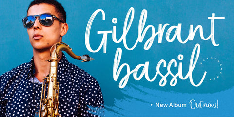 Blue Season Font Allouse.Studio 