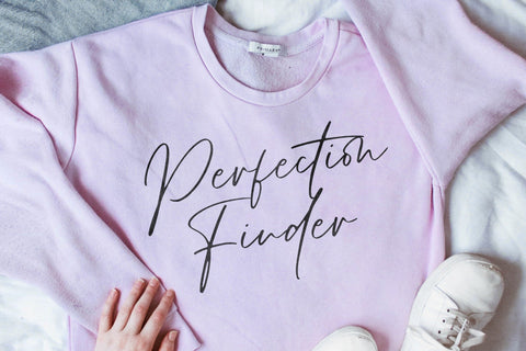 Brilliant Font Aestherica Studio 