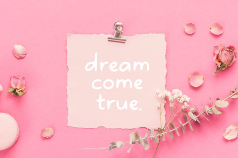 Brodychild Font Allouse.Studio 