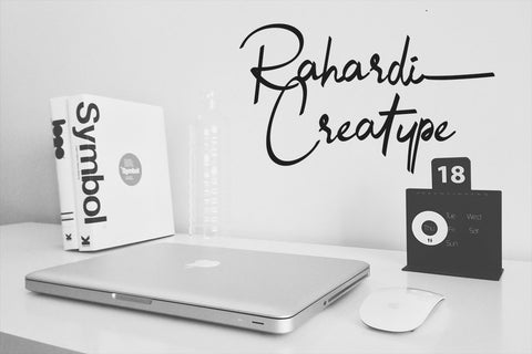 Bulgatti Luxury Script Font Creatype Studio 