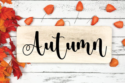 Candles Font Mozarella 