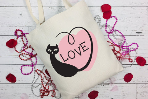 Cat SVG with Heart, Valentines Day SVG Print, 2 Layers. SVG Elinorka 