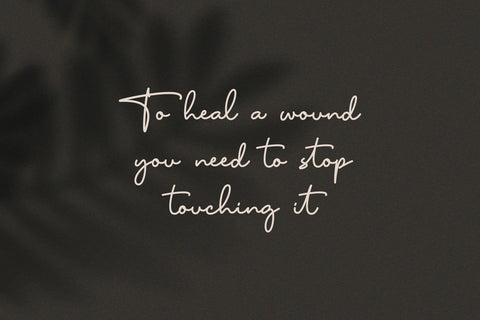 Charles Sebastian - Monoline Script Font Font Kotak Kuning Studio 