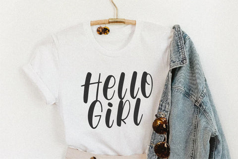 Chickyplum Font Qwrtype Foundry 