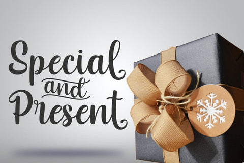 Christmas and Santona Font Madatype Studio 