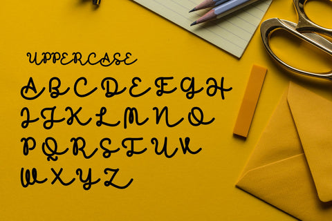 Cinthia Font Almaz Studio™ 