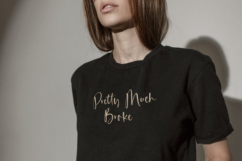 Classy Feathers - Handwritten Script font Font Timur type 