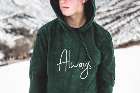 Clothingside Font Qwrtype Foundry 