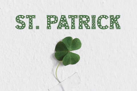 Clover Love - Saint Patrick's Day Font Font ampersand 