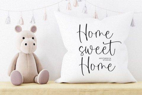 Craftsman Font Aestherica Studio 