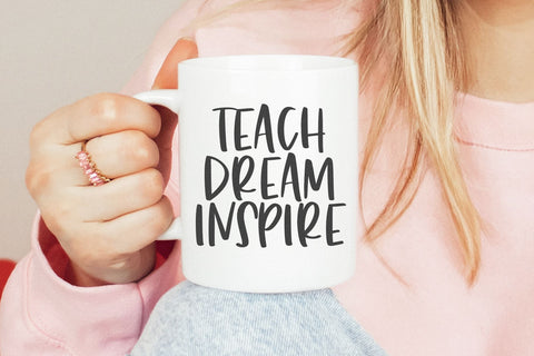 Cranberry - Cute Handwriting Font Font KA Designs 