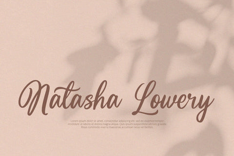 Cranberry - Modern Script Font Font Alpaprana Studio 