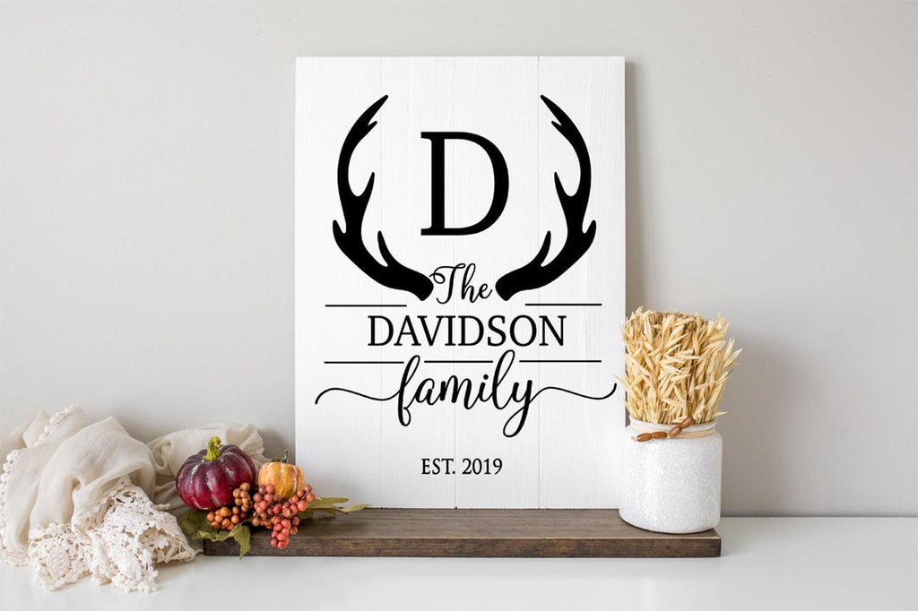 Customizable Antler Monogram Sign - So Fontsy