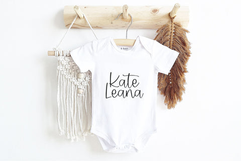 Daisytown - Modern Script Font Font KA Designs 