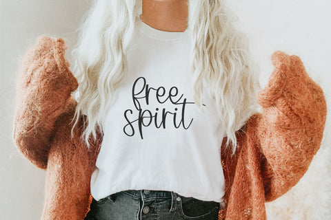 Daisytown - Modern Script Font Font KA Designs 