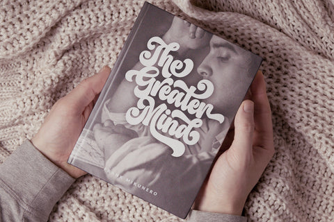 De Augusta - Vintage Retro Font Font Subectype Studio 