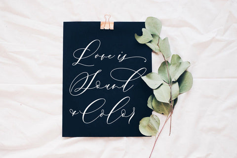 Dearly Rose Script Font Jamaluddin 