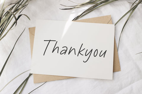 Delight Paradise - Handwritten Font Font Timur type 