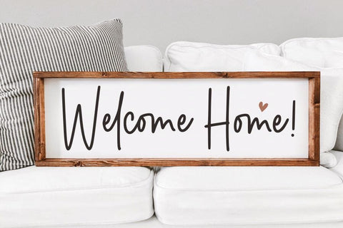 Demigoldetty Font Allouse.Studio 