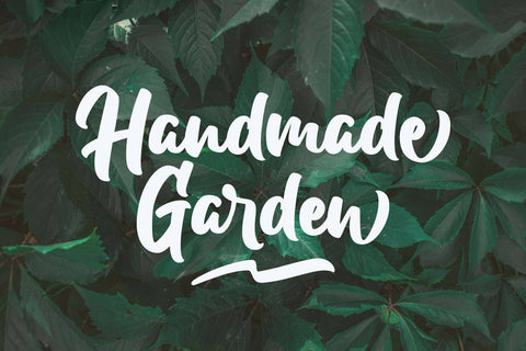 Dentalion Font Madatype Studio 