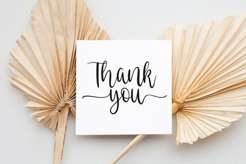 Eastlovely Font Allouse.Studio 