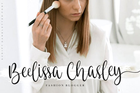 Eastlovely Font Allouse.Studio 