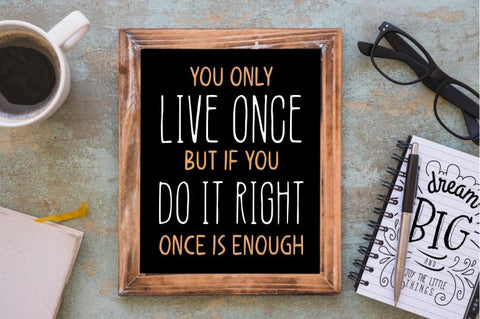 Ecriture – Handdrawn Font Font Garisman Studio 