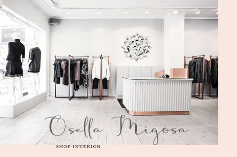 Elosthin Font gatype 