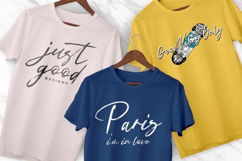 Exstensyon Brush Signature Font Creatype Studio 