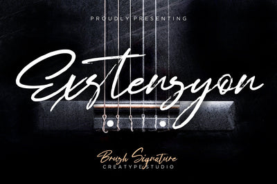 Exstensyon Brush Signature Font Creatype Studio 